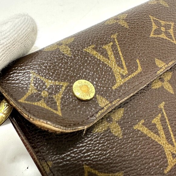LOUIS VUITTON Portefeuille-Accordeon With Chain Long Wallet - Picture 12 of 14
